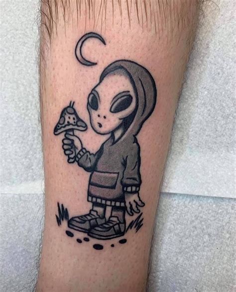 alien design tattoo|strange alien tattoos.